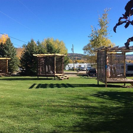 Robert'S Roost Rv Park Resort Quesnel Luaran gambar