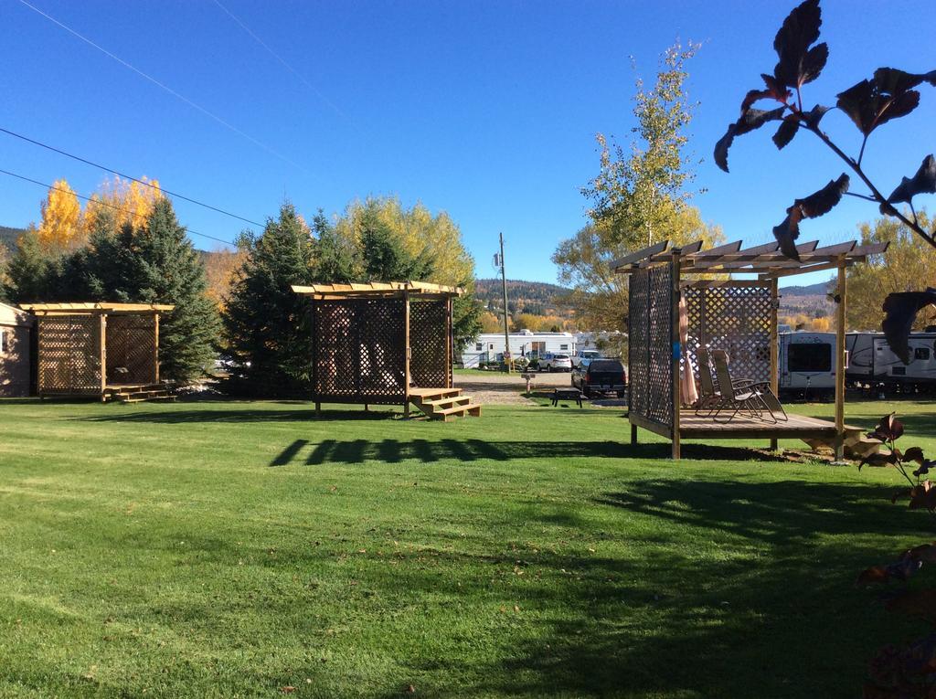 Robert'S Roost Rv Park Resort Quesnel Luaran gambar