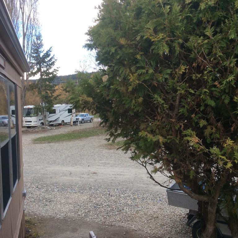 Robert'S Roost Rv Park Resort Quesnel Luaran gambar